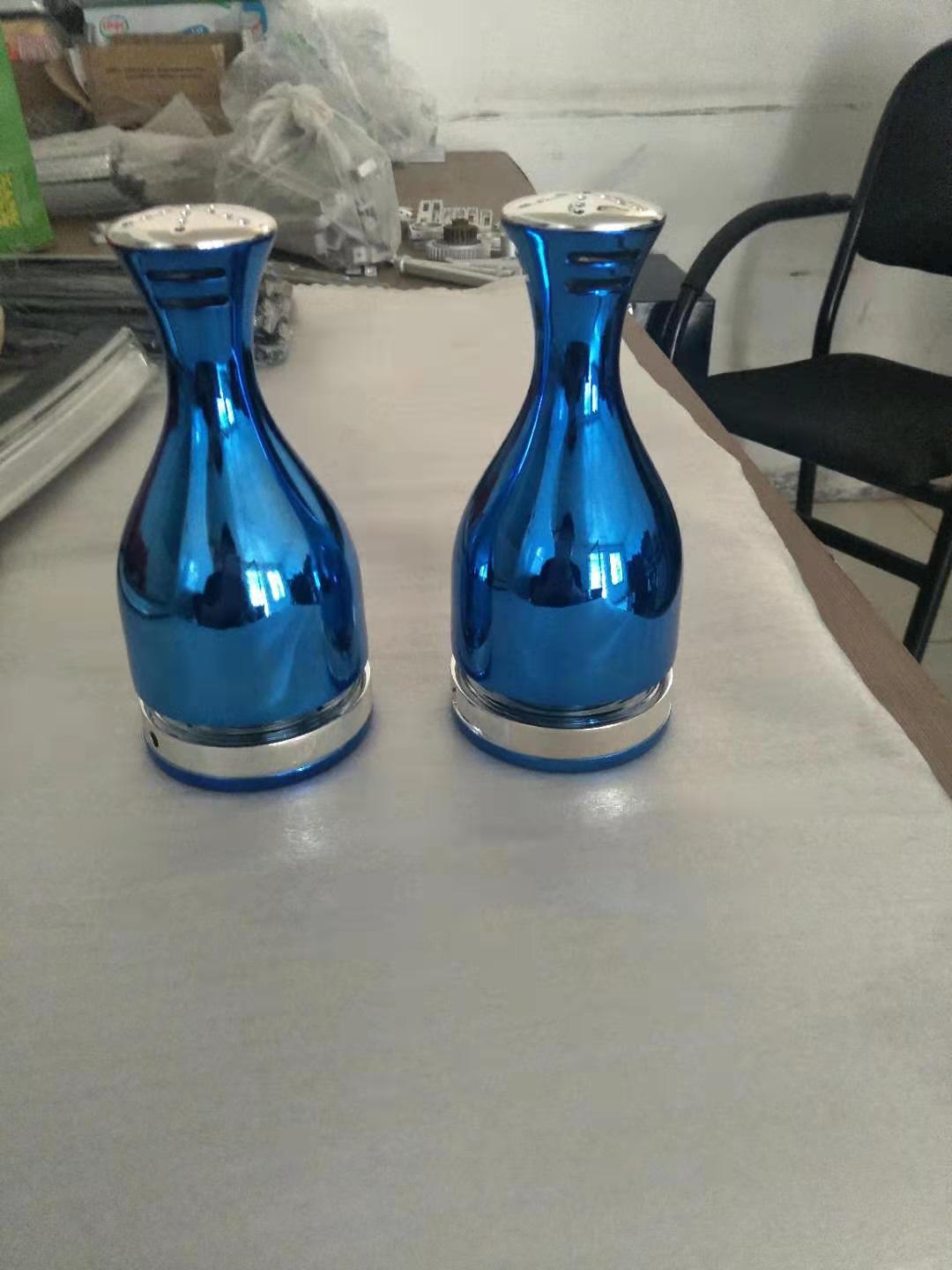 单层漆和多层漆手板喷涂难度的差异